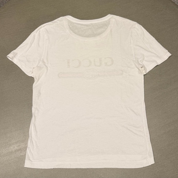 Gucci Men’s White Tee with Iconic Logo sz. S (Authentic) - Picture 3 of 4